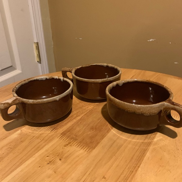 3 Vintage Maple Leaf Western  Stoneware Soup Bowl/ Mugs - Picture 1 of 7